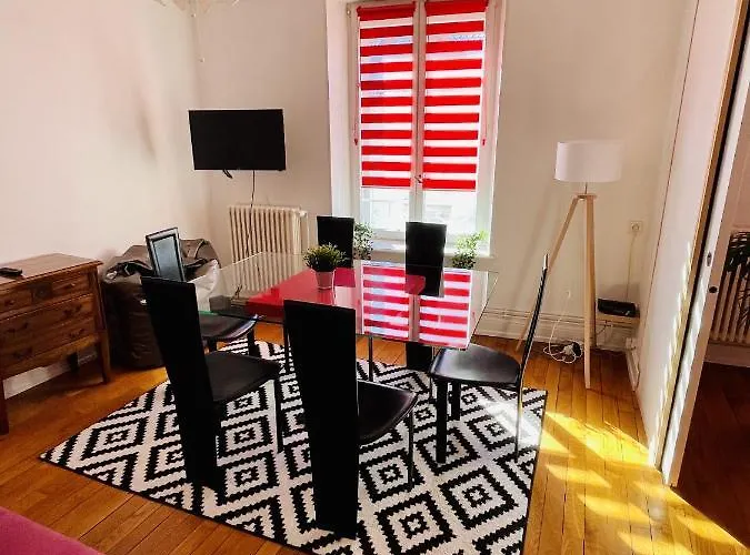 Louis Quartier Centre 公寓